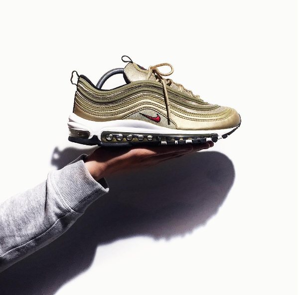 AirMax97Gold-1.PNG
