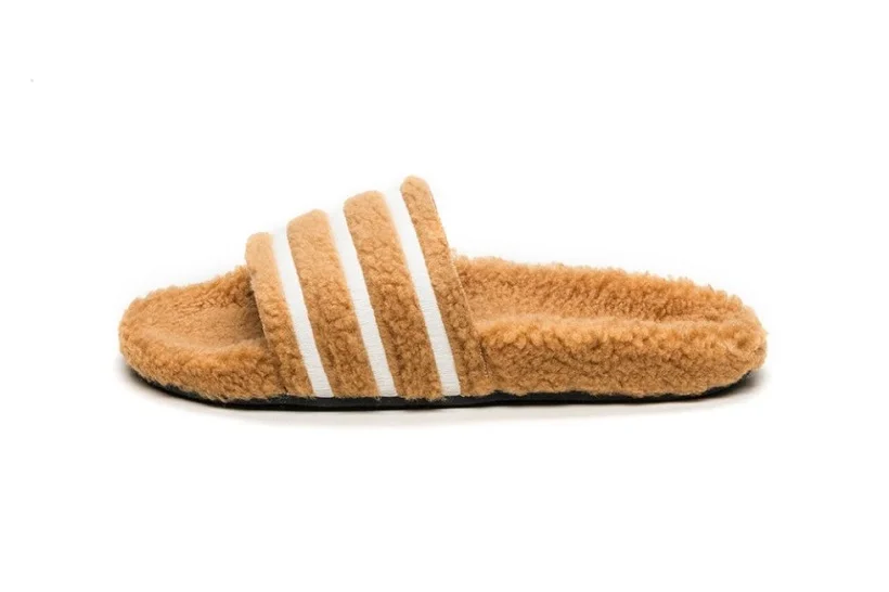 adidas adilette nude