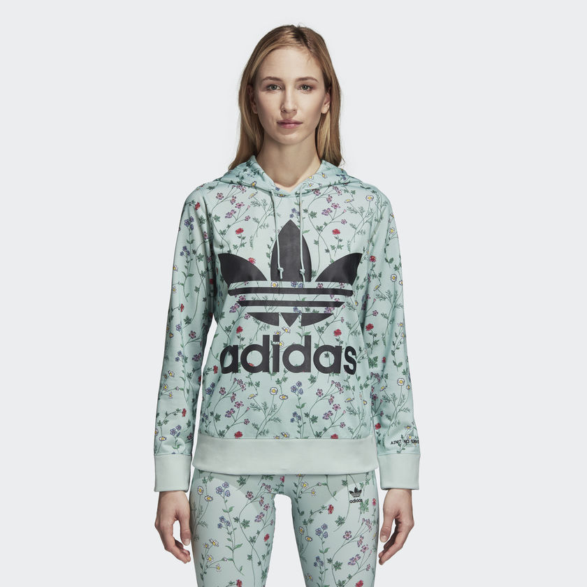 Love Is In The Air With adidas Originals Love-Set — CNK Daily (ChicksNKicks)