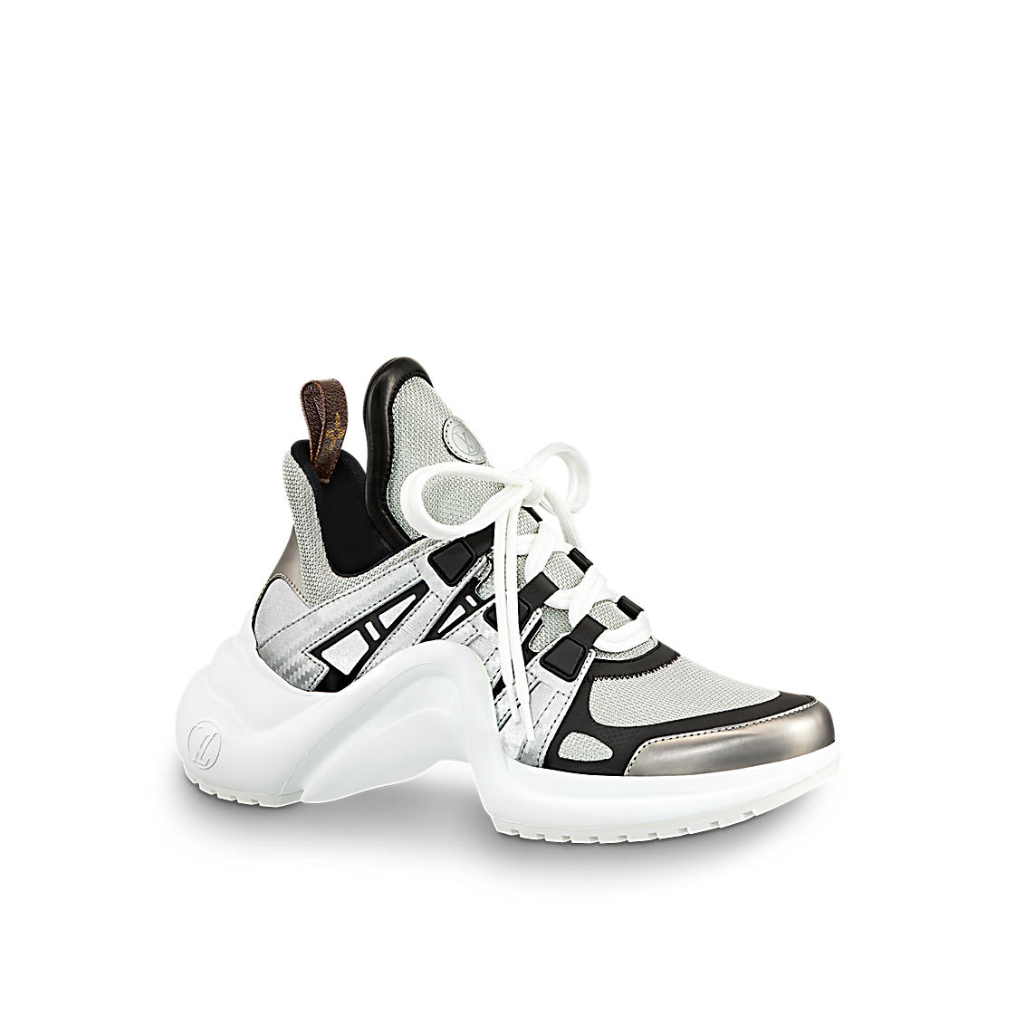 CNK-LV-SNEAKERS-3.jpg