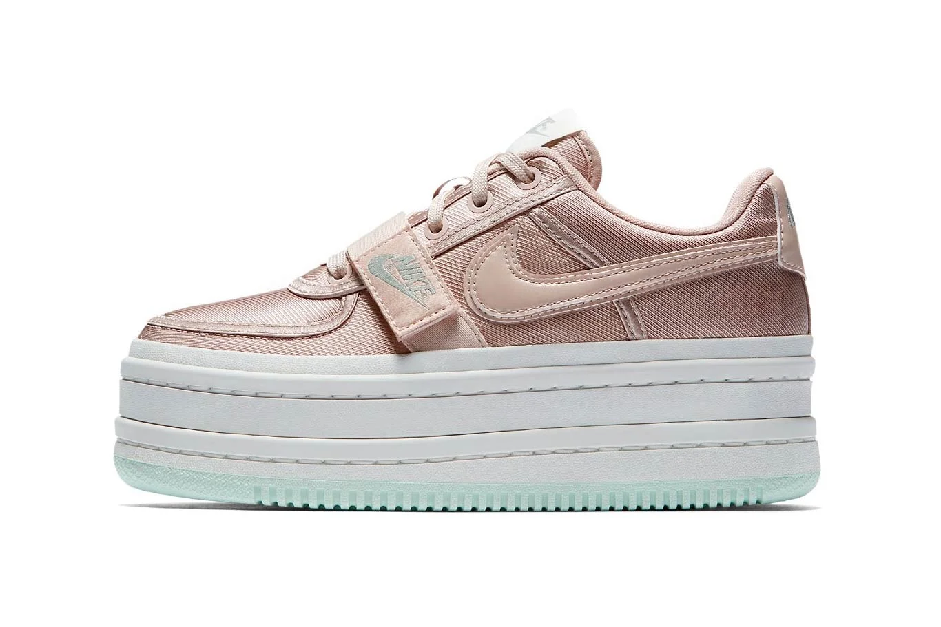Cop or Can: Women's Nike Vandal 2k In "Soft Pink" & "Royal Blue"