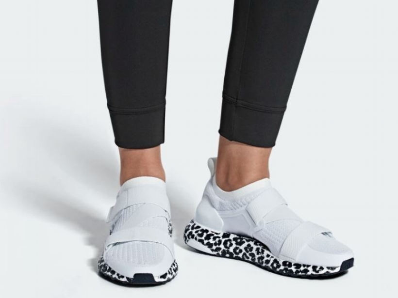 クリアランス通販売 adidas by Stella McCartney／ULTRABOOST X - 靴 ...