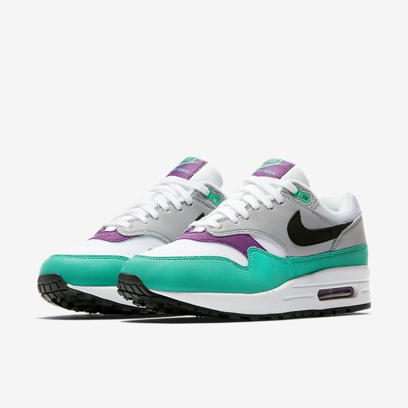A Lady Can Never Too Nike Air Max 1s CNK Daily