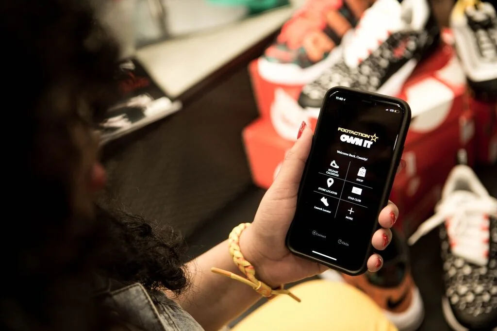 SneakHER Girls Guide To: Reservation Apps