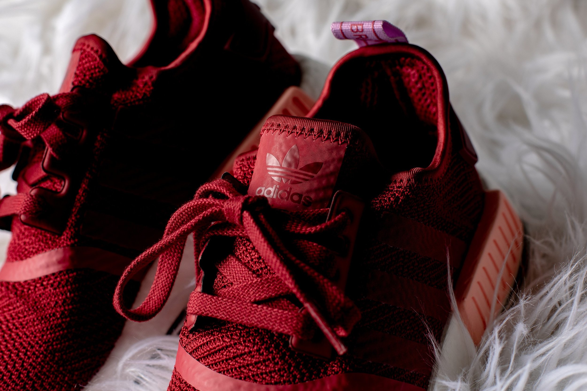 cnk-adidas-nmd-burgundy-4.JPG