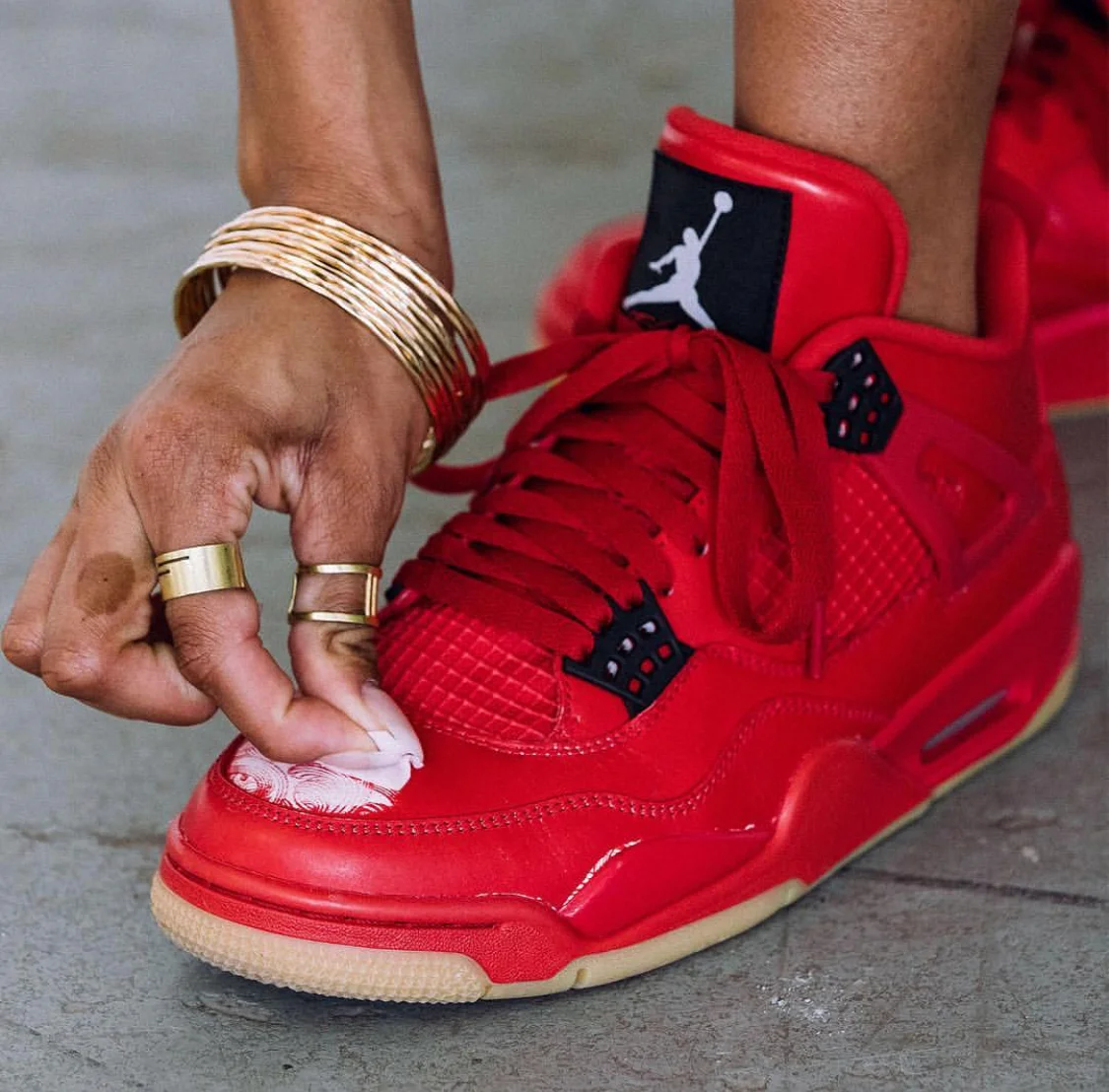 UPDATED: The WMNS Air Jordan IV Comes With A Special Twist