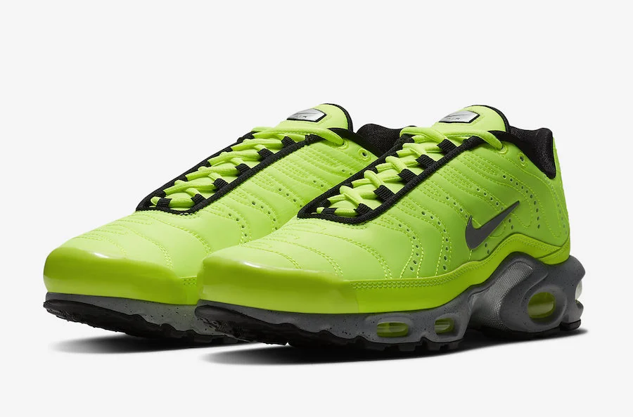 air max plus neon