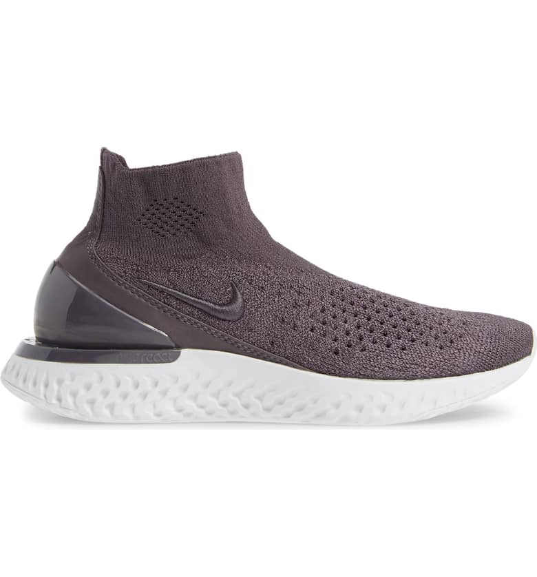 cnk-nike-rise-react-grey-2.jpeg