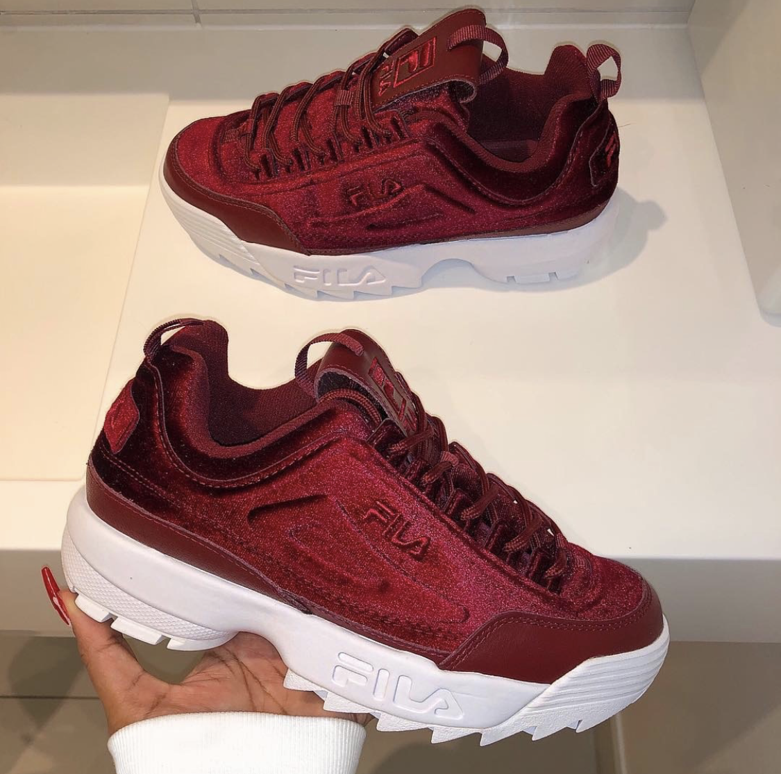 fila velvet red