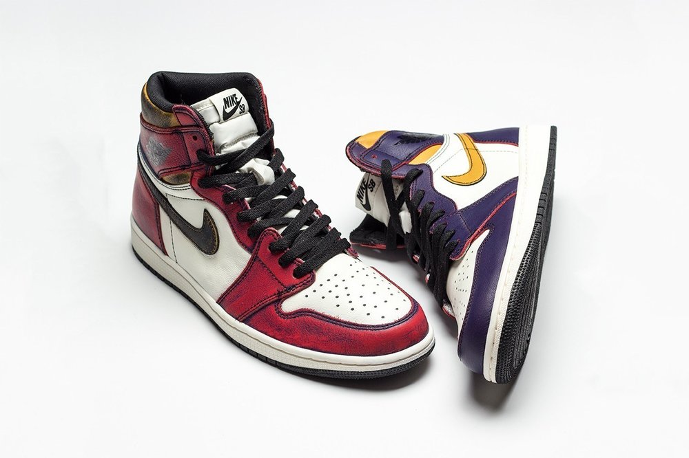 stroomkring Hoelahoep naakt Will The SB x Air Jordan 1 Collab Show Love to Small Feet? — CNK Daily  (ChicksNKicks)