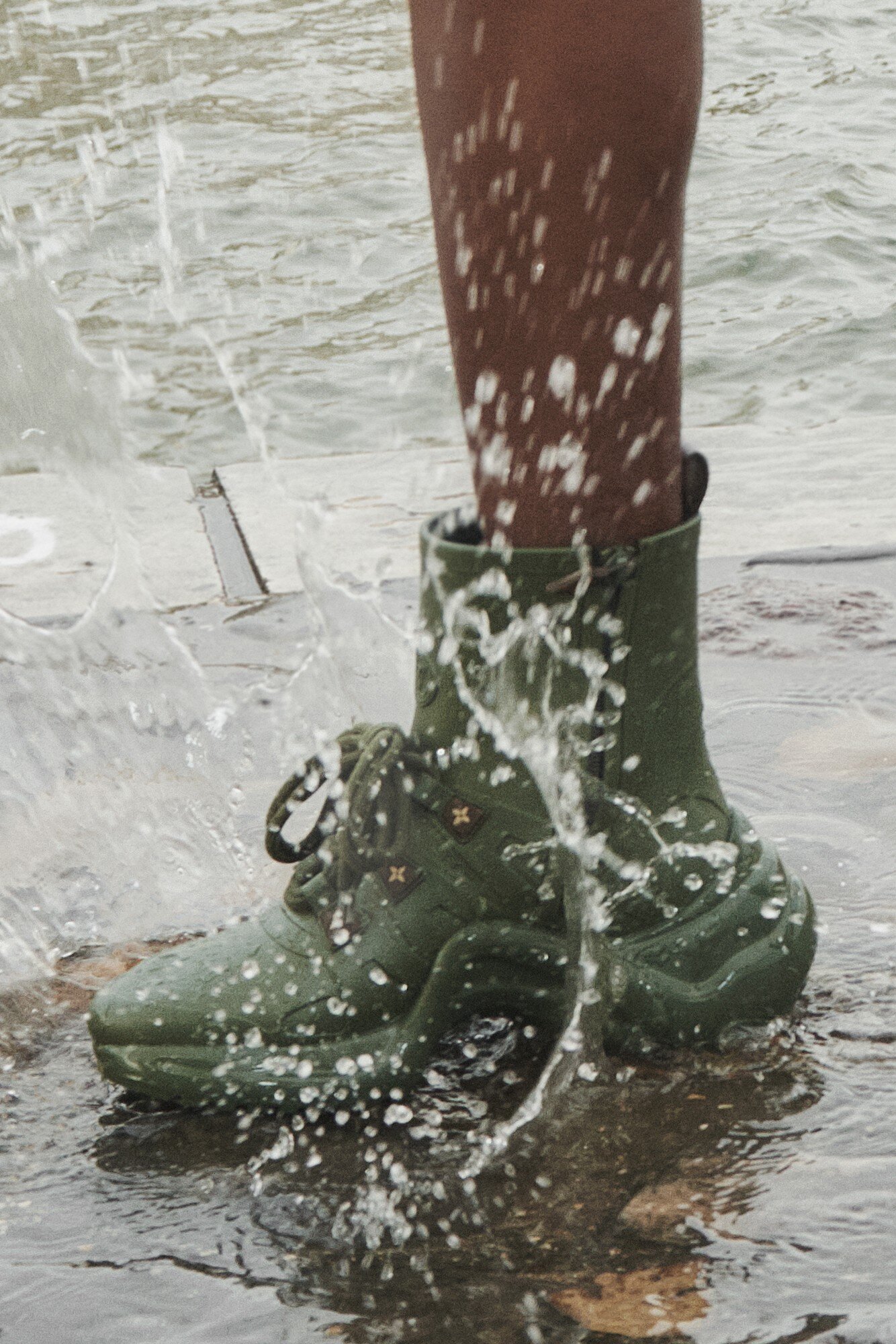 (WMNS) Louis Vuitton LV Archlight Rain Boots Green 1A67BE