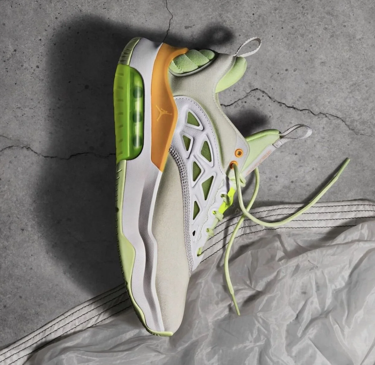Cop or Can WMNS Jordan Air Max 200 XX CNK Daily ChicksNKicks