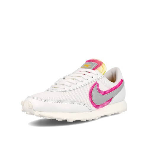 CNK-Nike-Daybreak-White-Metallic-Silver-Hyper-Pink-Front.jpg