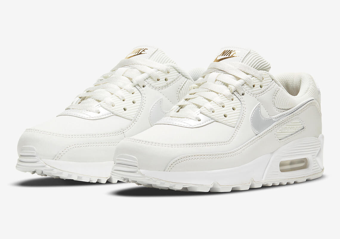 The WMNS Nike Air Max 90 'Summit White' Is Dropping Next Week 