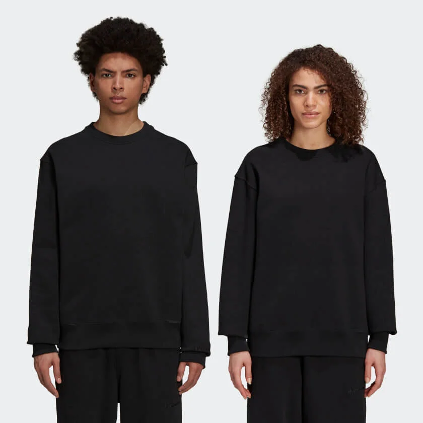 CNK-Pharrell-Williams-Premium-Basics-Collection-crewneck-black.jpeg