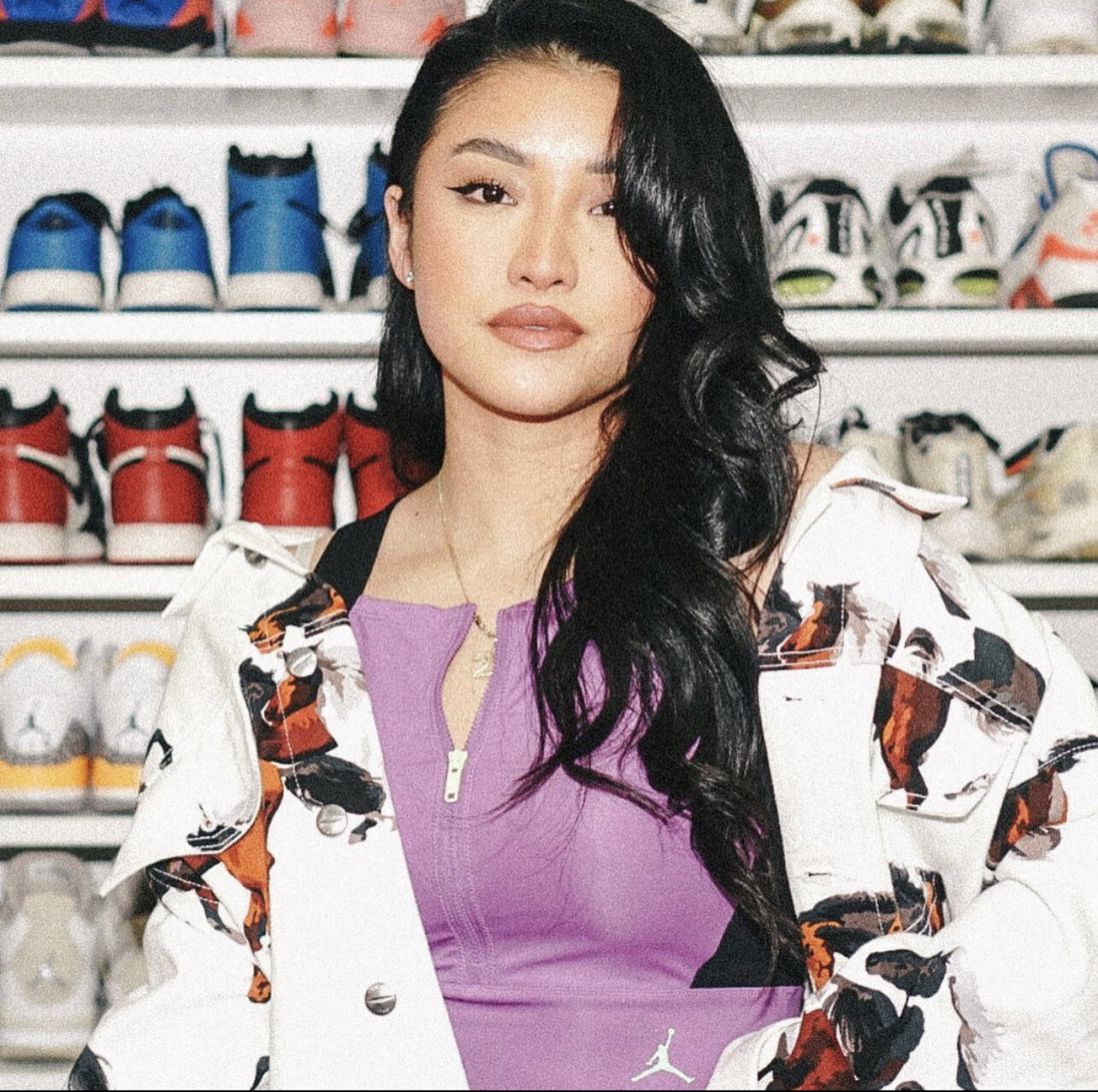 SoleSavy Launches A Community For Women Led By Anna Bediones