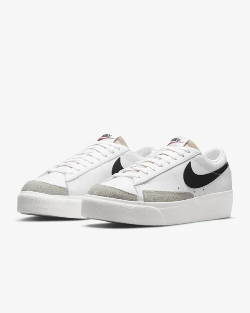 NIKE　WMNS BLAZER LOW 　未使用 Minor Defect] - Nike Wmns Blazer Low Platform PRE-OWNED