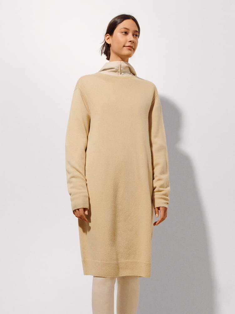 CNK-Uniqlo-Fall-Winter-2021-Collection-look-12.jpeg
