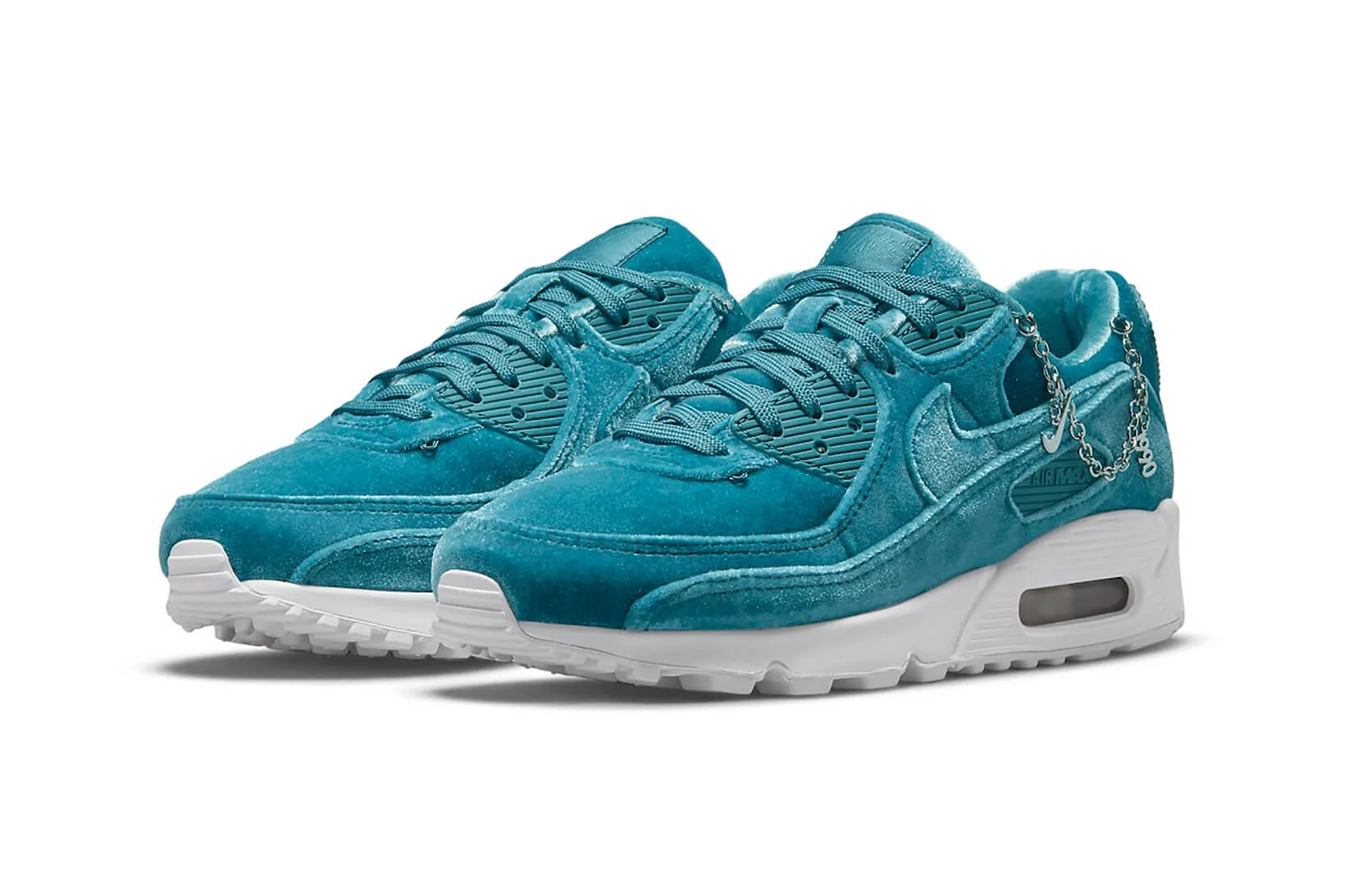 WMNS Nike Air Max 90 'Lucky Charms' | First Look