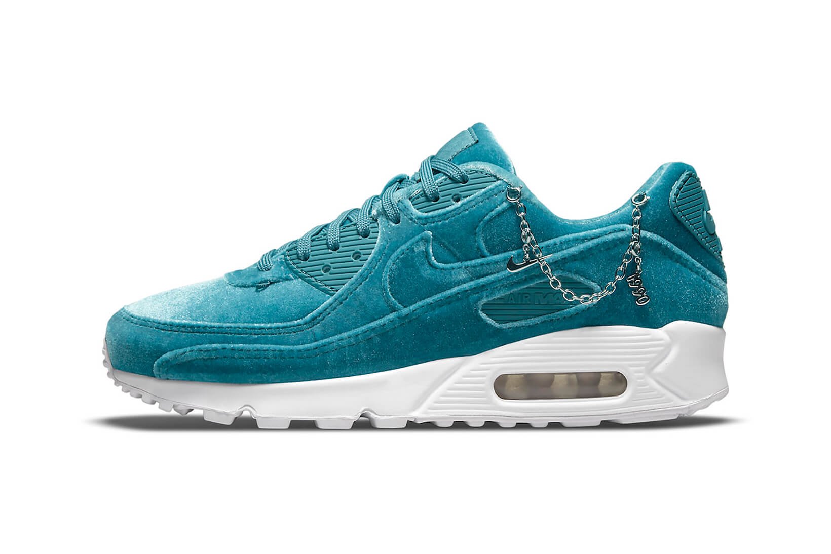 CNK-WMNS-nike-air-max-90-am90-lucky-charms.jpeg