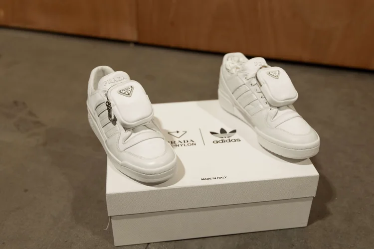 PRADA × adidas フォーラムLOW ホワイト　25 adidas X Prada Re-Nylon Forum Low | First Look — CNK Daily