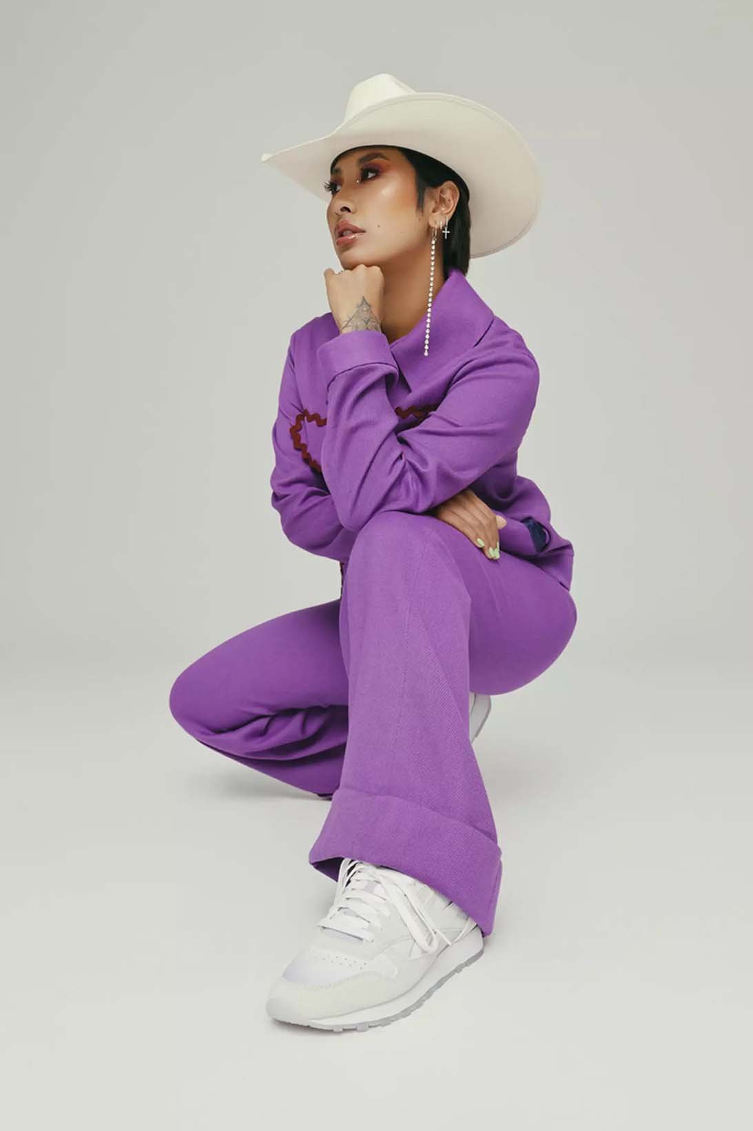 CNK-madwomen-collective-reebok-classic-leather-purple-oasis.jpeg