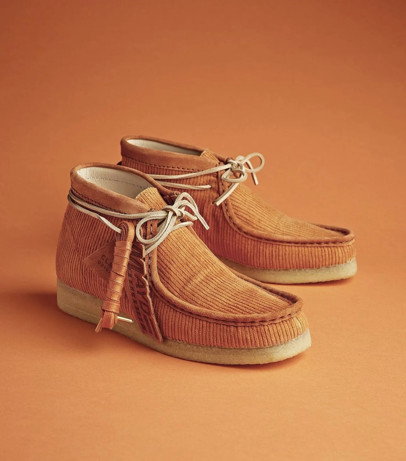 [美品]CLARKS Originals & MAYDE Collab - Streetwear Wallabee Boots | Clarks