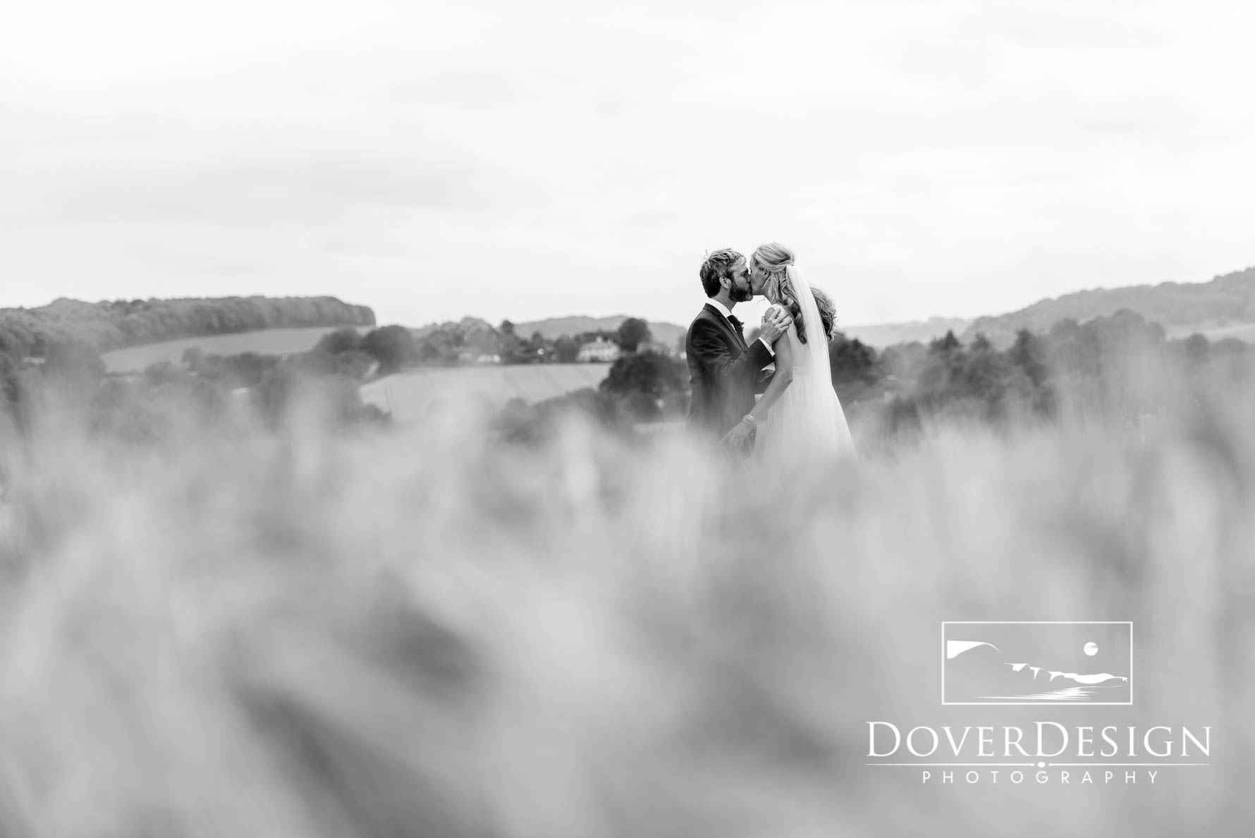 Kentish Wedding-49.jpg