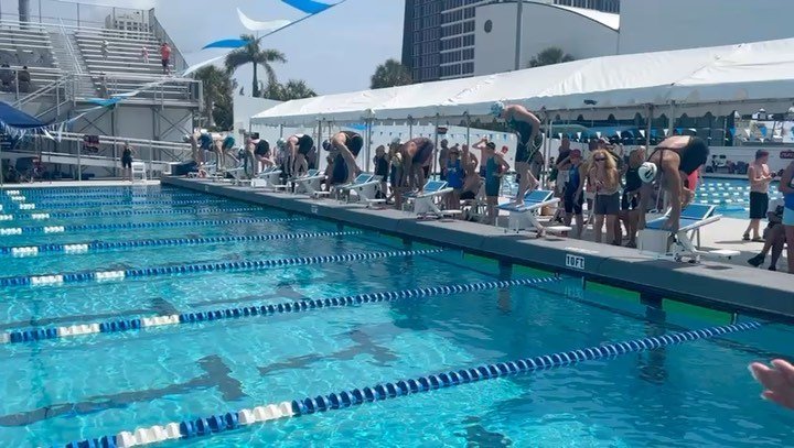 What a weekend ❤️

This weekend I had the honor of swimming at the YMCA Master&rsquo;s Nationals swim meet. My favorite swimming event of the year when I get to swim with people I love. 
3 days of swimming multiple relays and events  against swimmers