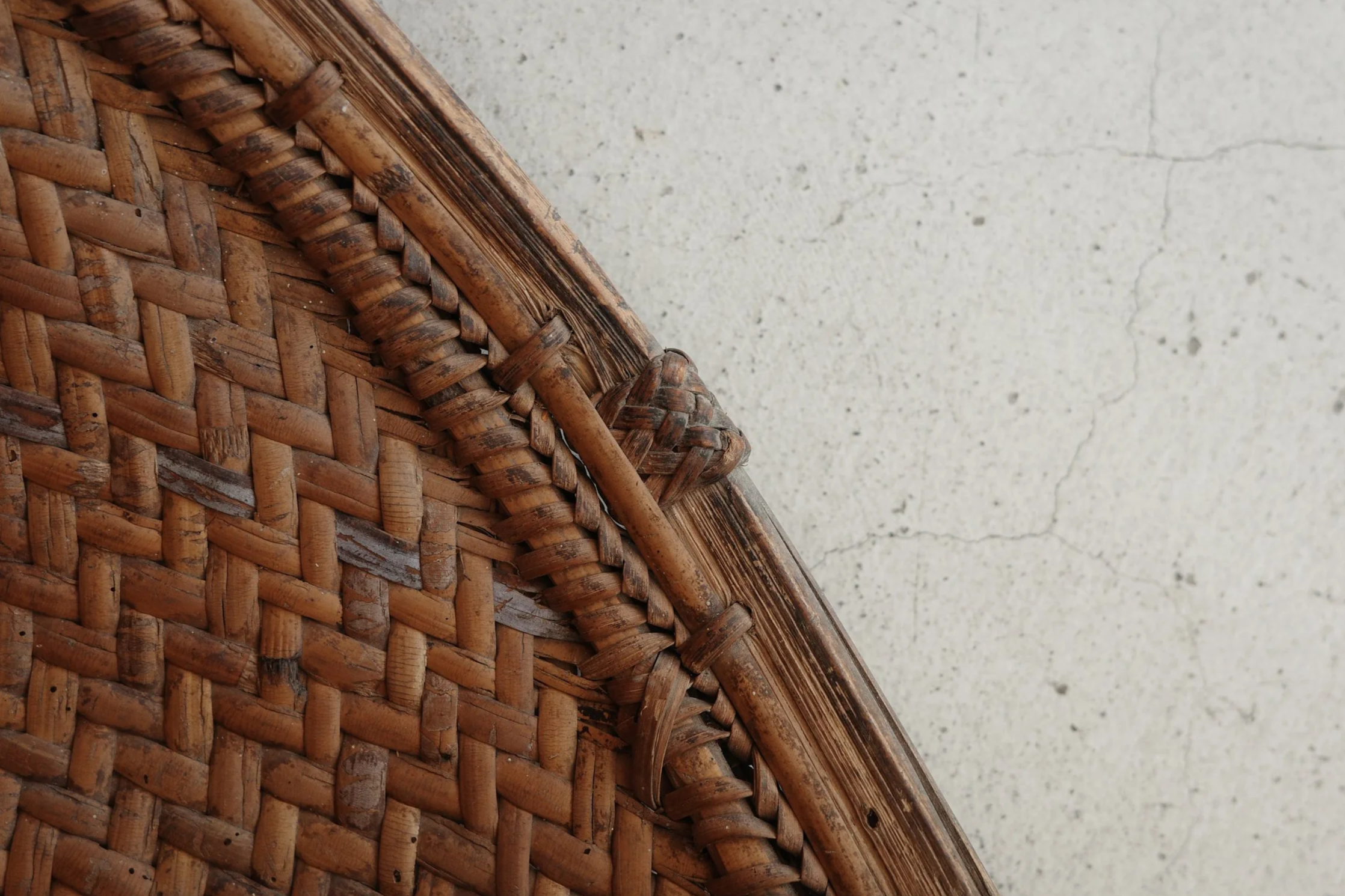 關於收緣縫編 - Fakar 藤籃 / Atapes 篩網