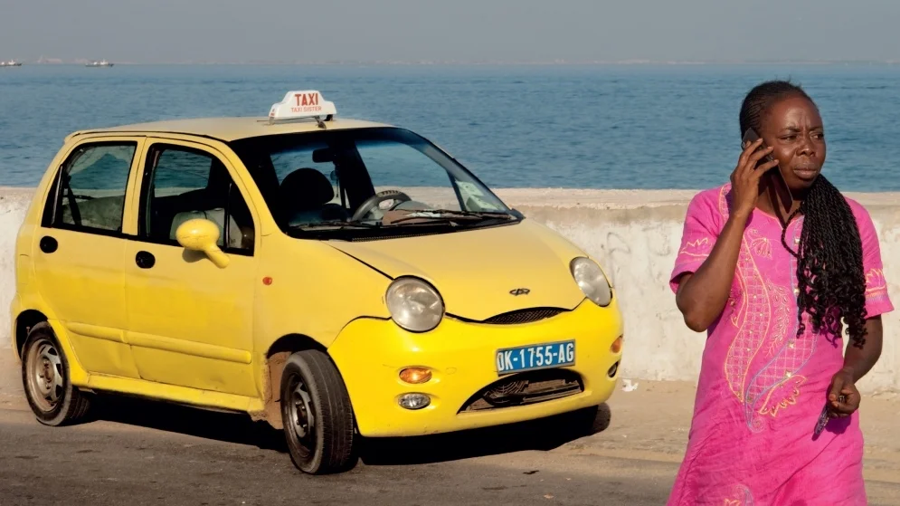 TAXI SISTER TRAILER