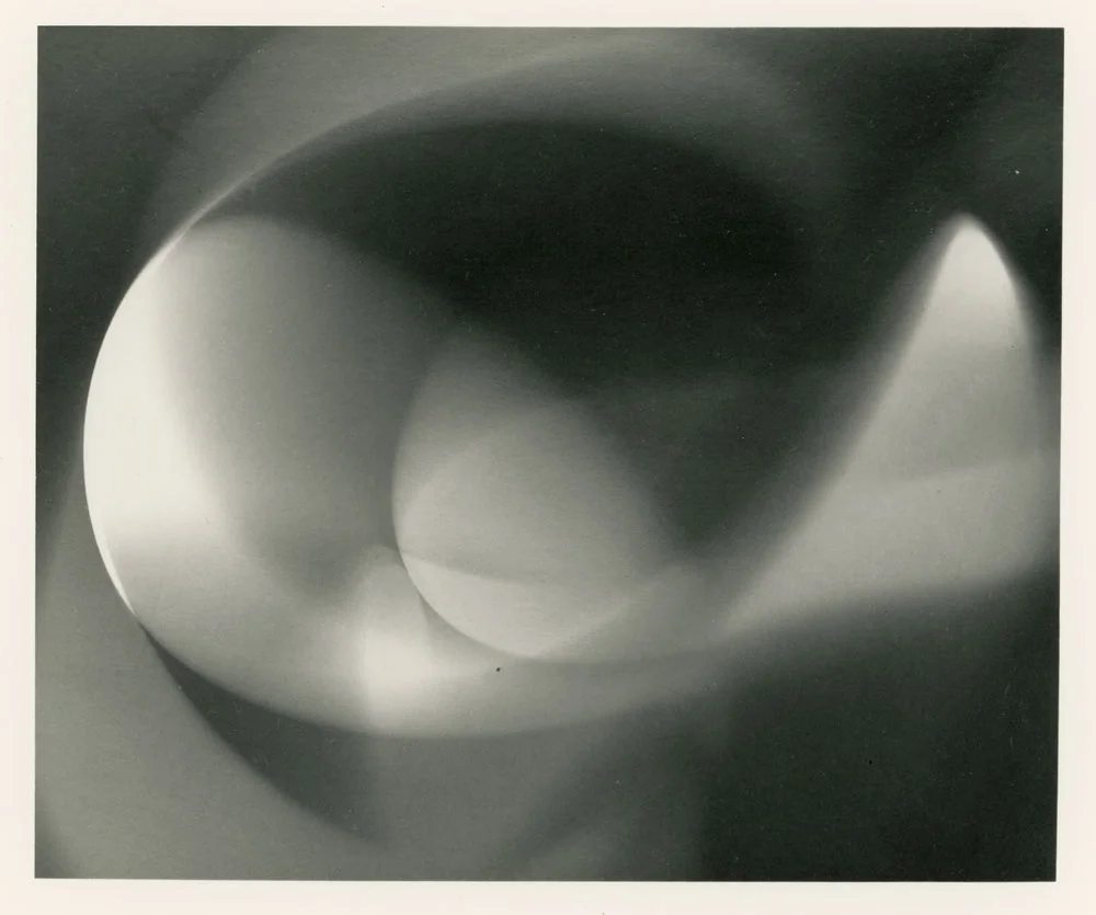 1937-41_Untitled_Photogram_Philadelphia-11-1.jpg