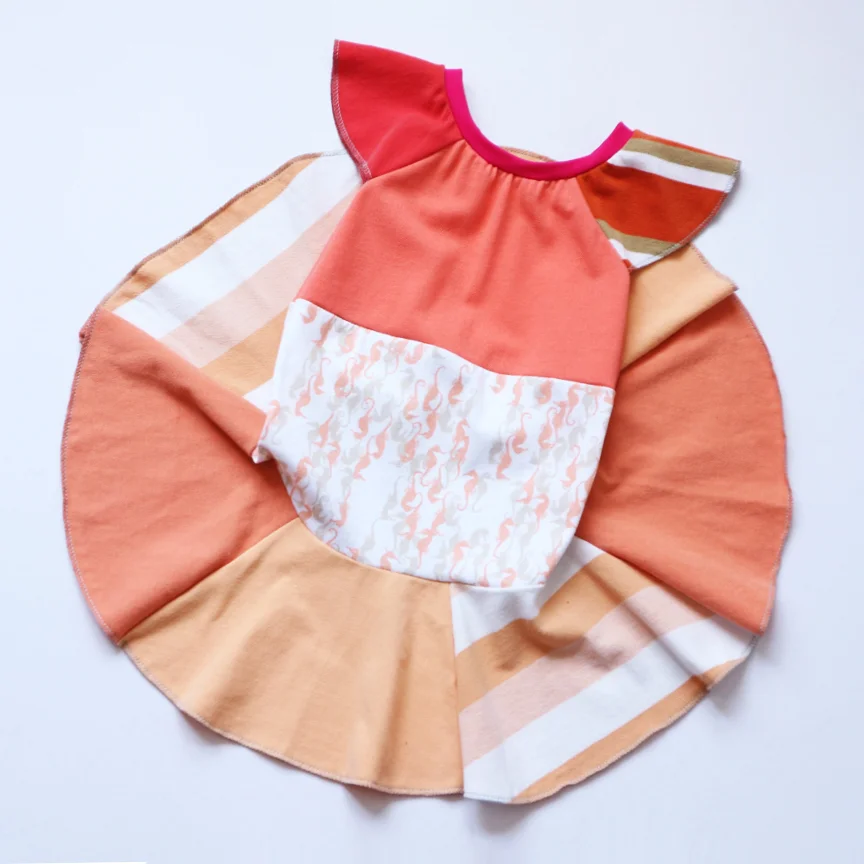 open 2T flutter:seahorse:coral.jpg