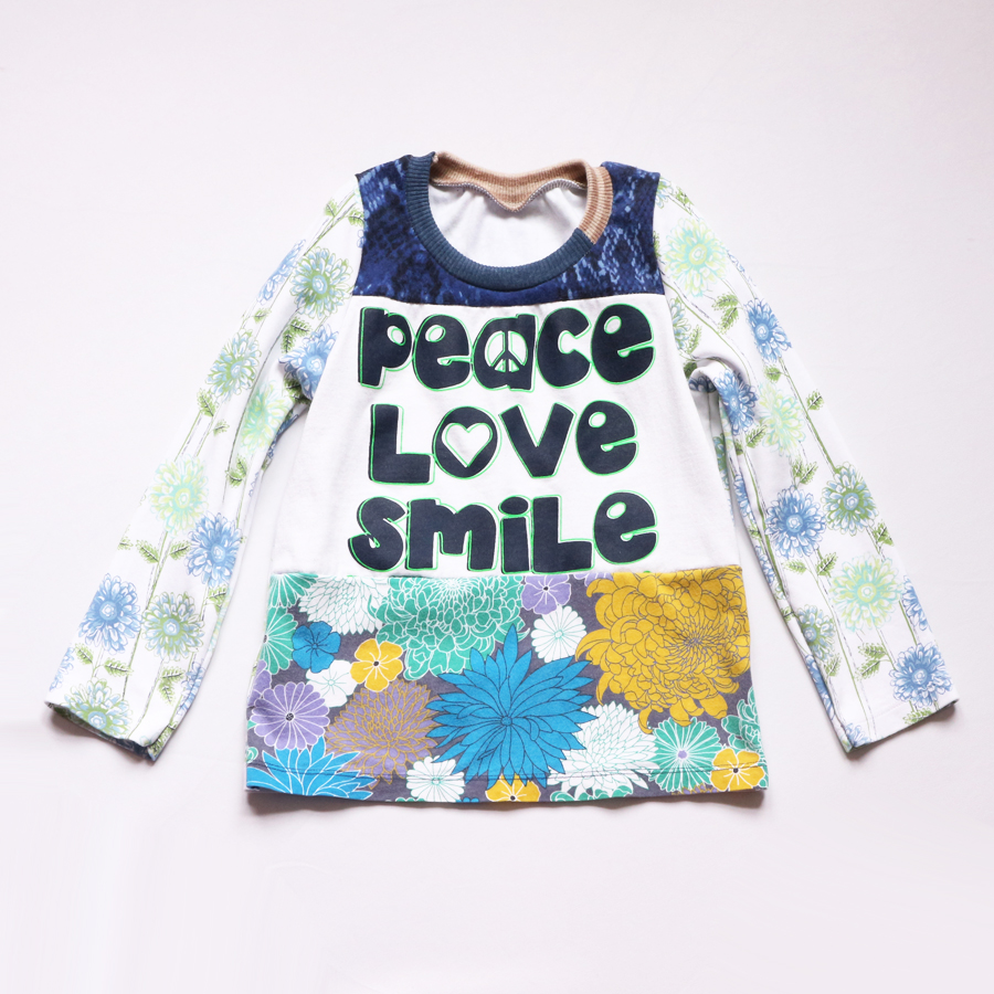 ⅚ peace:love:smile:floral:blues:ls:top.jpg