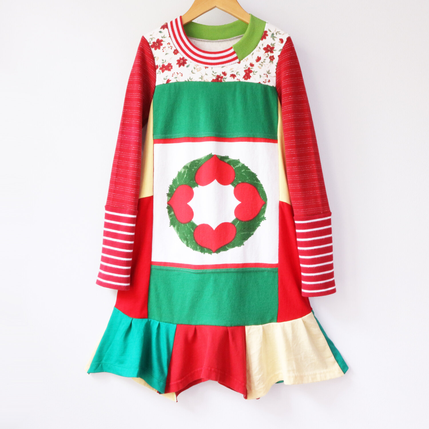 6:7 lotus:ls:sparkle:mcm:wreath.jpg