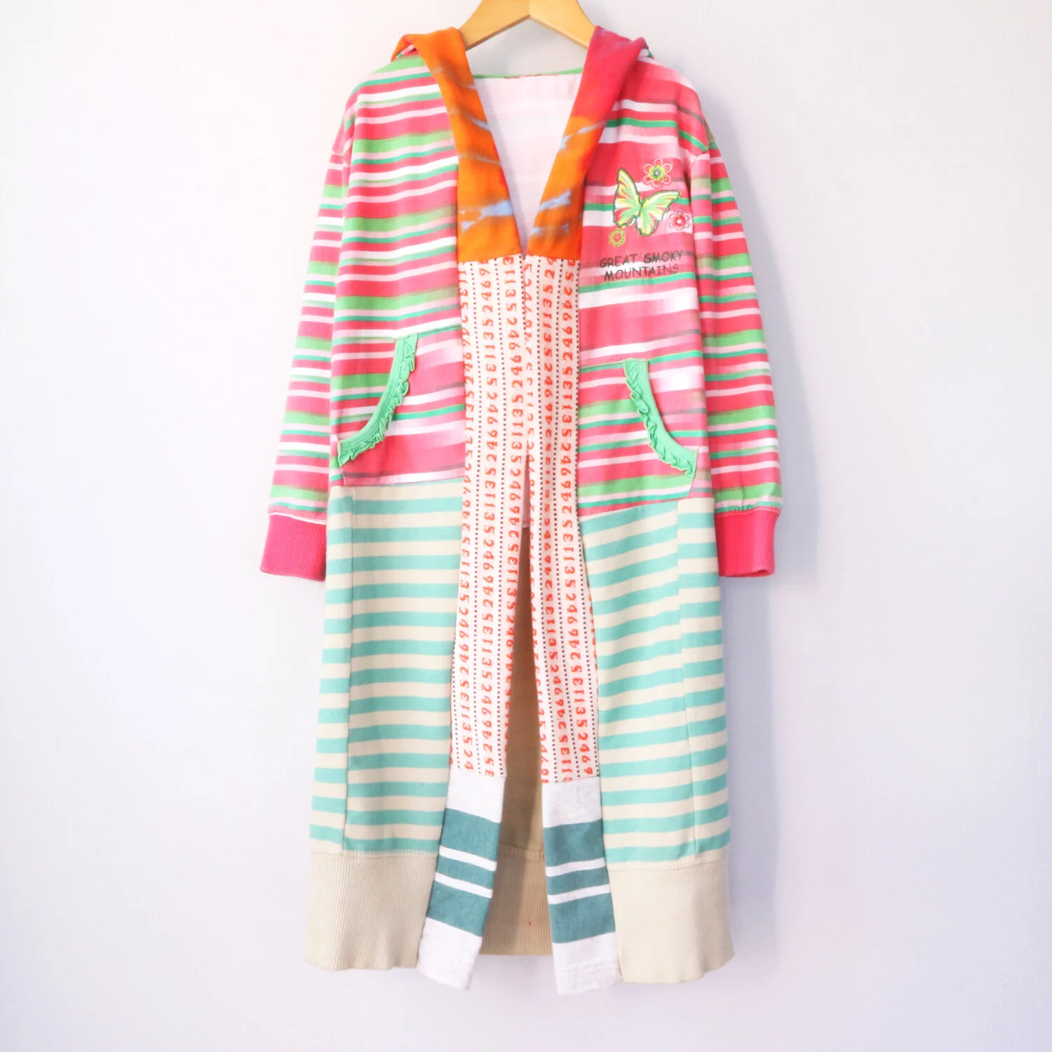 8 smoky:mtn:pink:green:cardigan:hoodie:robe.jpg
