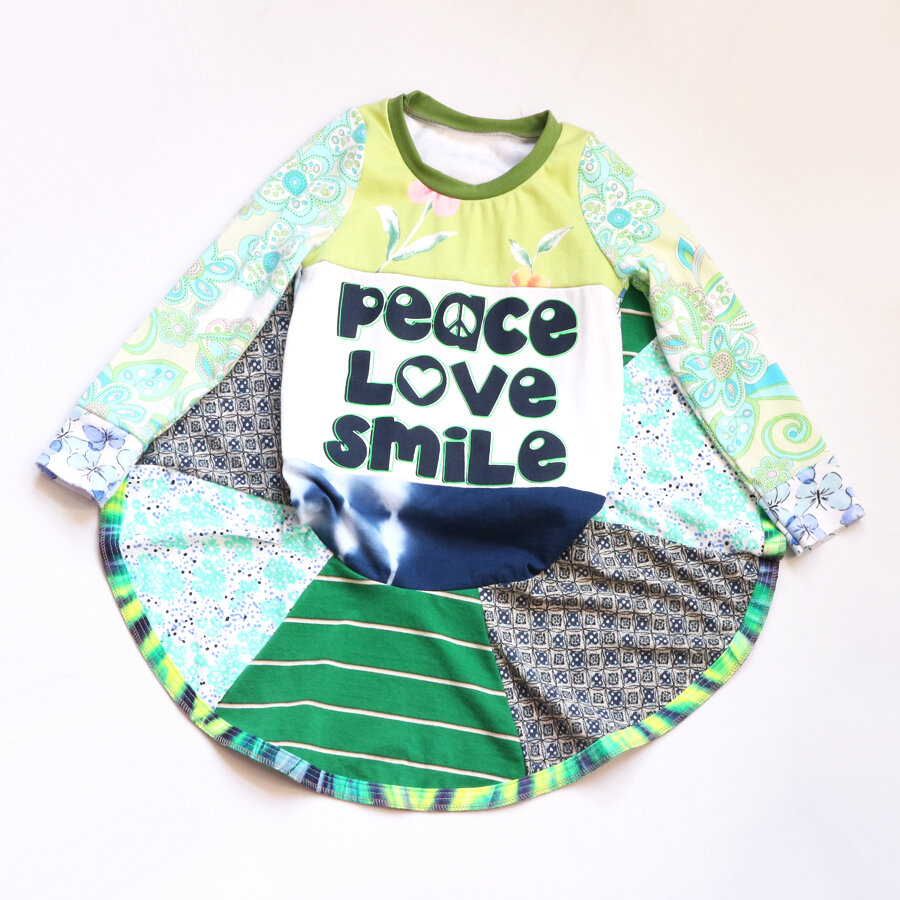 open ⅚ peace:love:smile:blue:green:ls:twirl.jpg