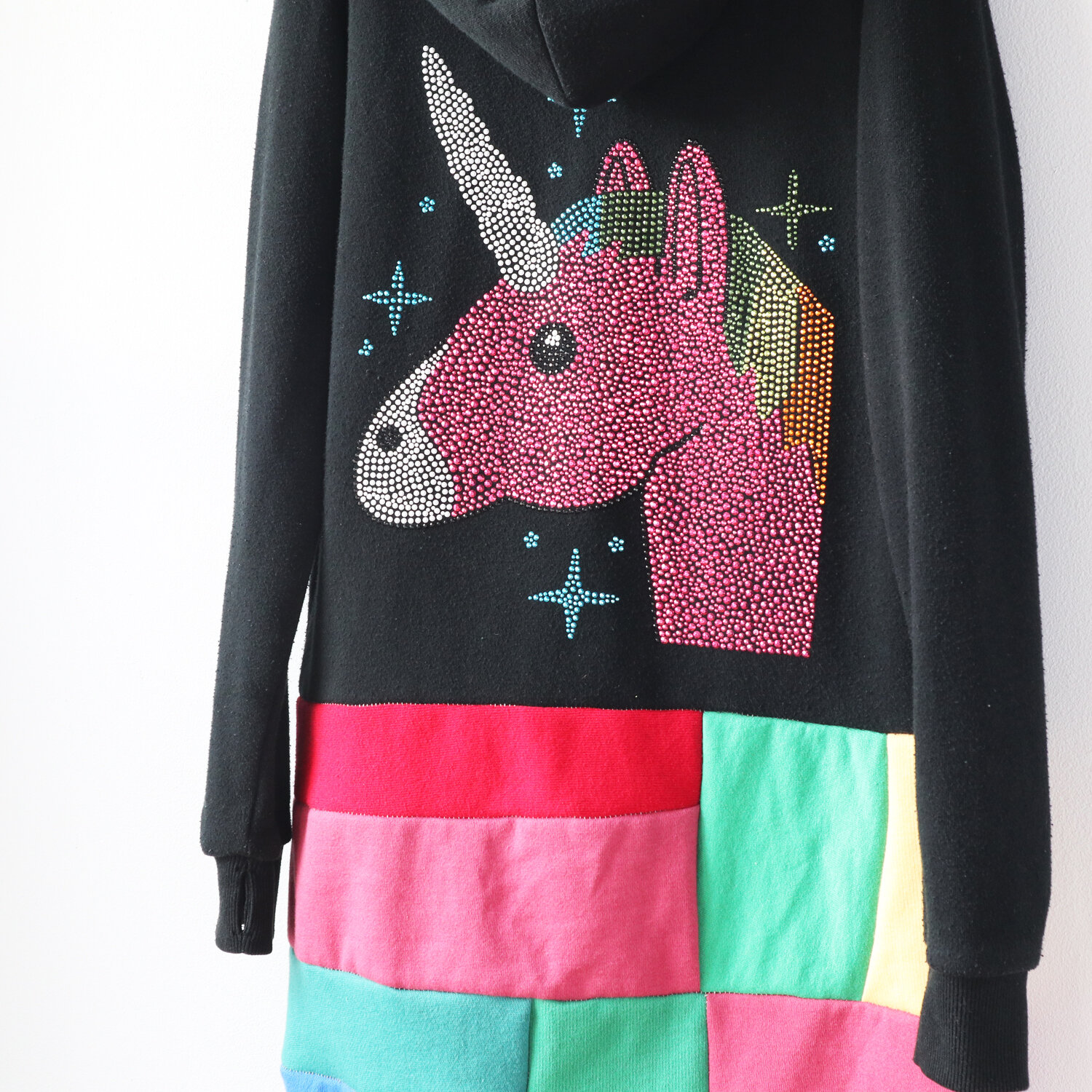 detail back youth L 10:12 unicorn:rainbow:patchwork:tiedye:cardigan:hoodie:robe.jpg