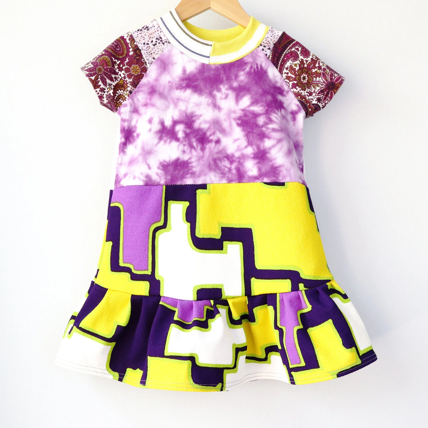 2T mod:geo:mcm:purple:dye:ss.jpg