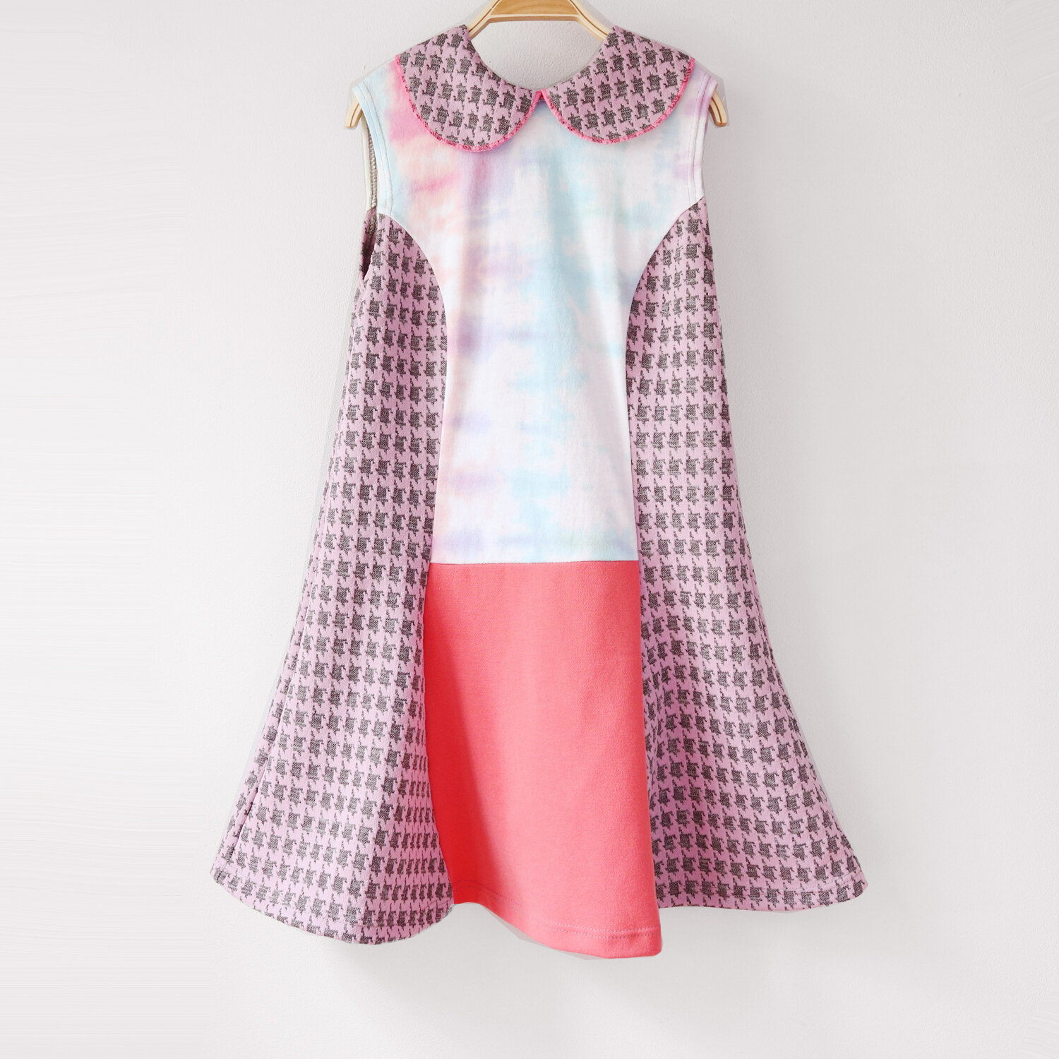 7 houndstooth:tiedye:pink:vintage:collar:bell:swing.jpg