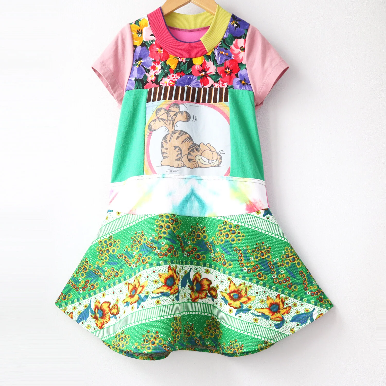6:7 floral:pink:green:garfield:ss:dress.jpg