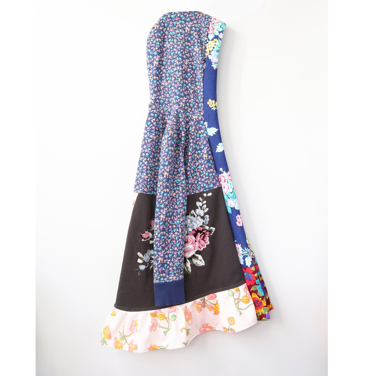 side ⅞ superfloral:embroidery:hooded:robe:cardigan.jpg