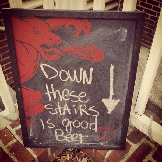 Come cozy up with us this Thursday at 1747 Pub at Reynolds Tavern! (imagecred: @1747pub)