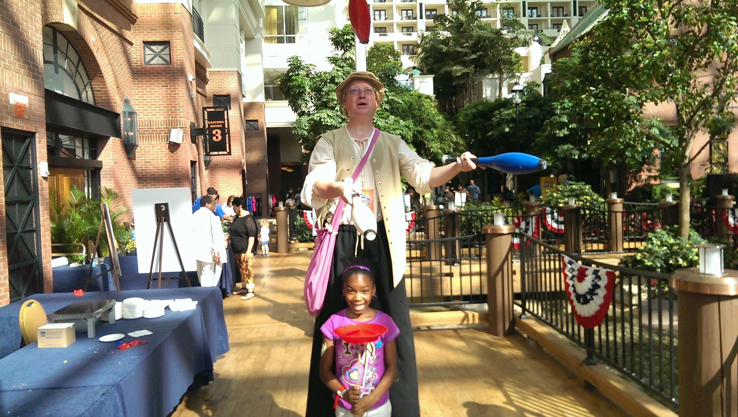 wes holly stilts juggling.jpg