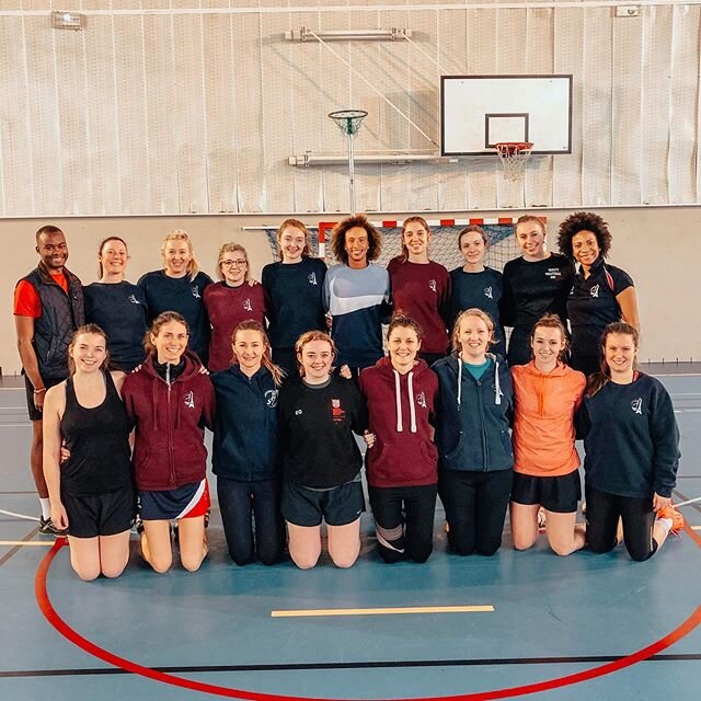 What better way to spend International Women&rsquo;s Day than learning from one of our favourite players, @englandnetball&rsquo;s @serenabob?! 😍 Come back any time, @serenabob!!! 💪🏽