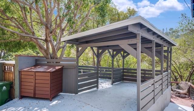 Carport