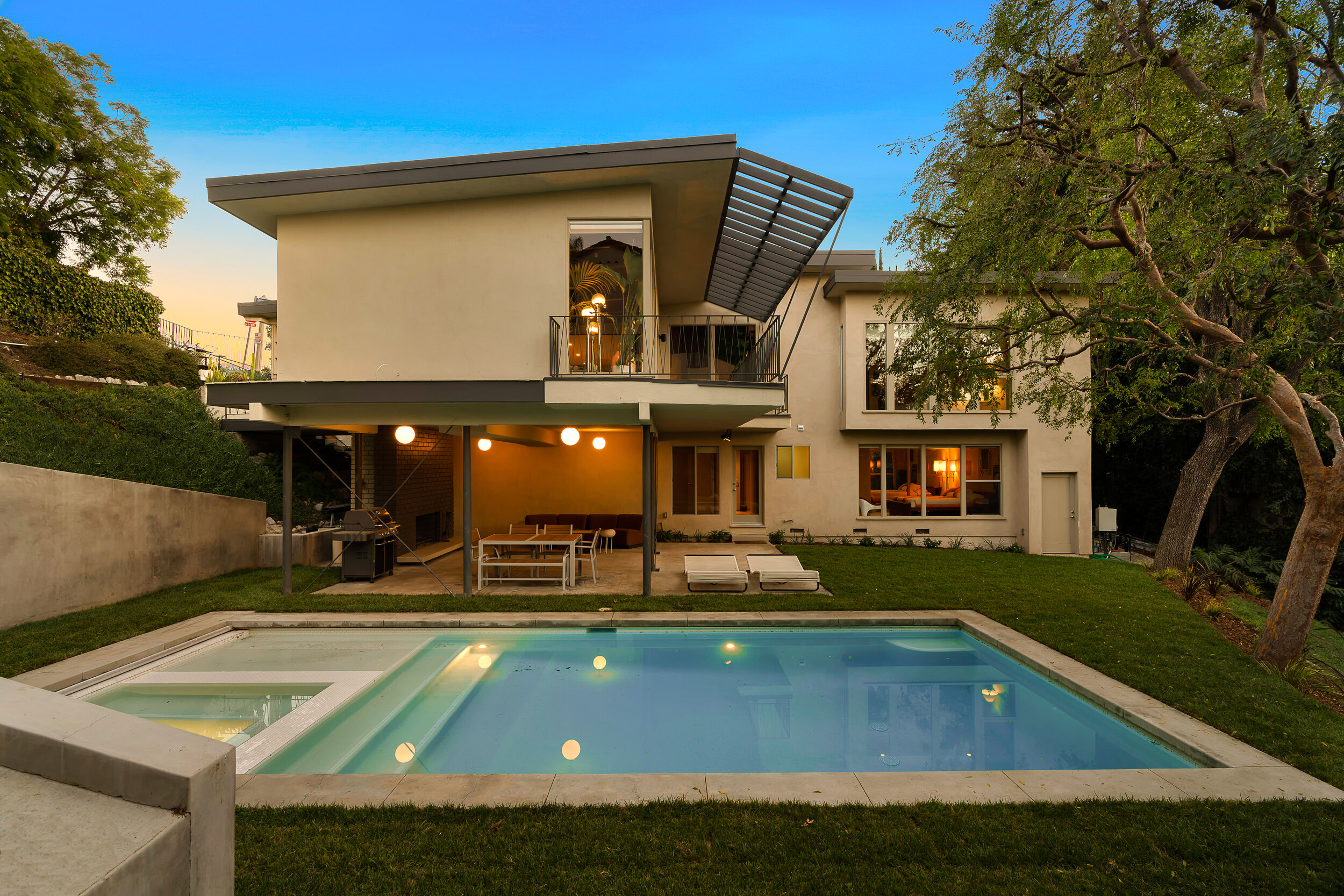 Los Feliz Oaks Midcentury Modern with Pool.