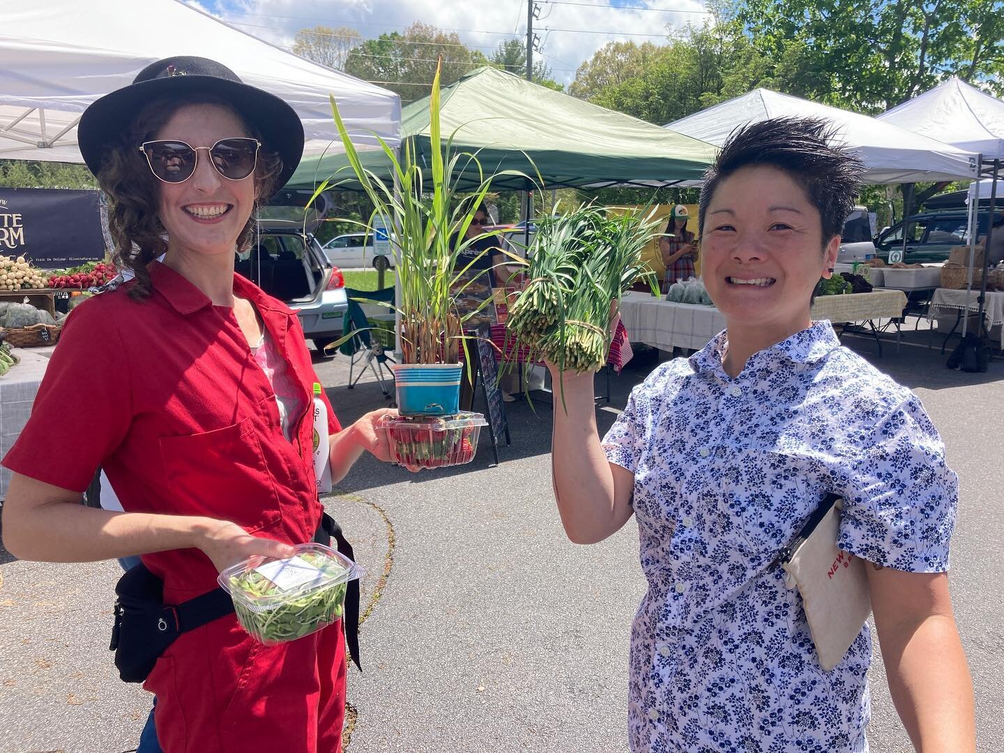 😃 What a gorgeous day at the market last week! Thanks for coming out and soaking up the sun with us. We&rsquo;ve got another great line up on Friday you won&rsquo;t want to miss. We&rsquo;ll see you then from 3-6PM at 954 Tunnel Road.