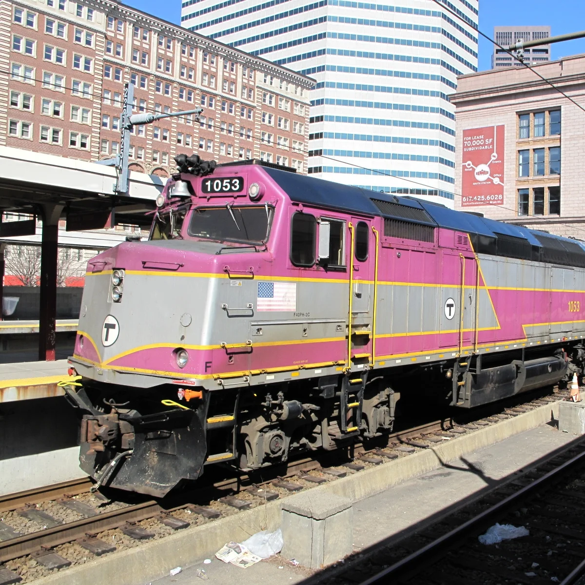 MBTA_EMD_F40PH.JPG