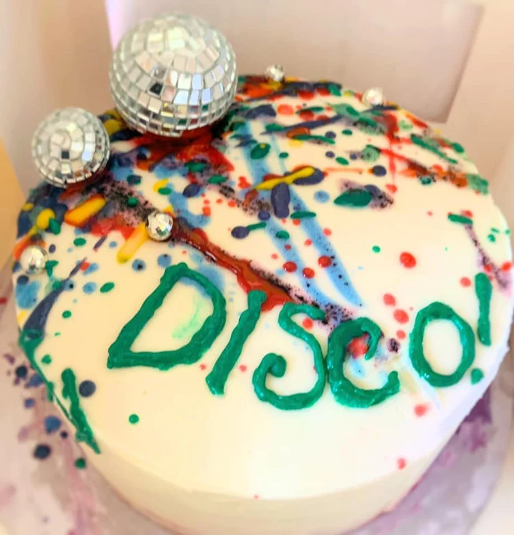 Custom Cakes Raw Chocolate In San Francisco Minx Productions Acroyoga Pole Dance Retreats